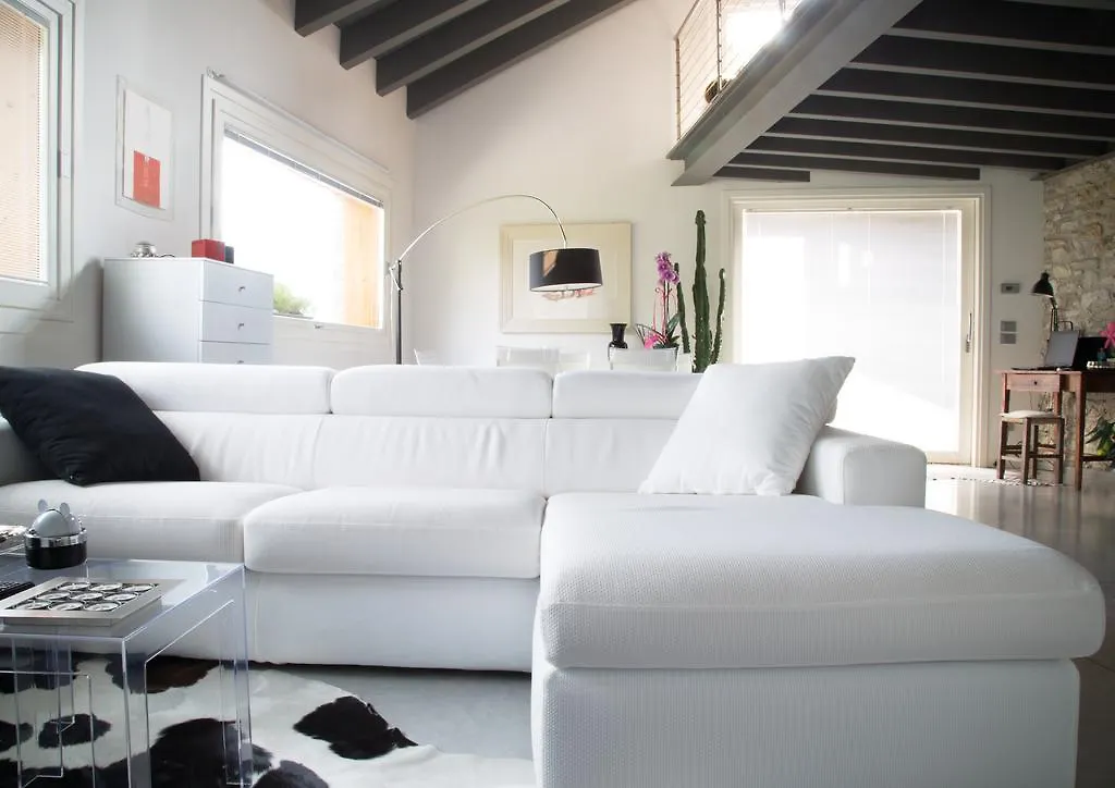 Alquaranta Bed & Breakfast Revine Lago Italy